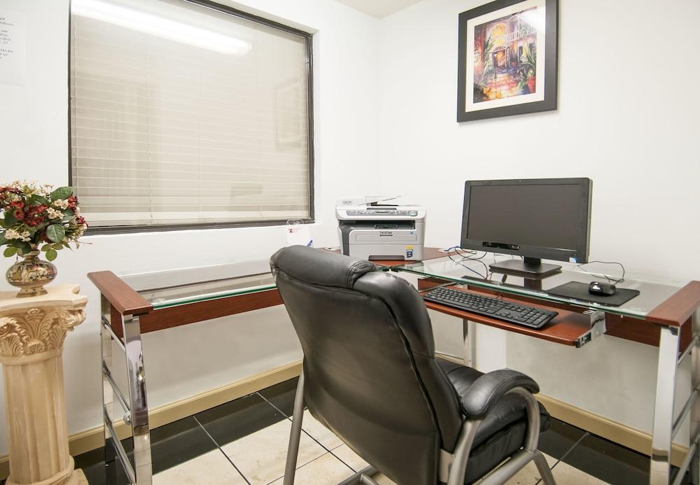 Governors Suites Hotel Oklahoma City Airport Area Dış mekan fotoğraf