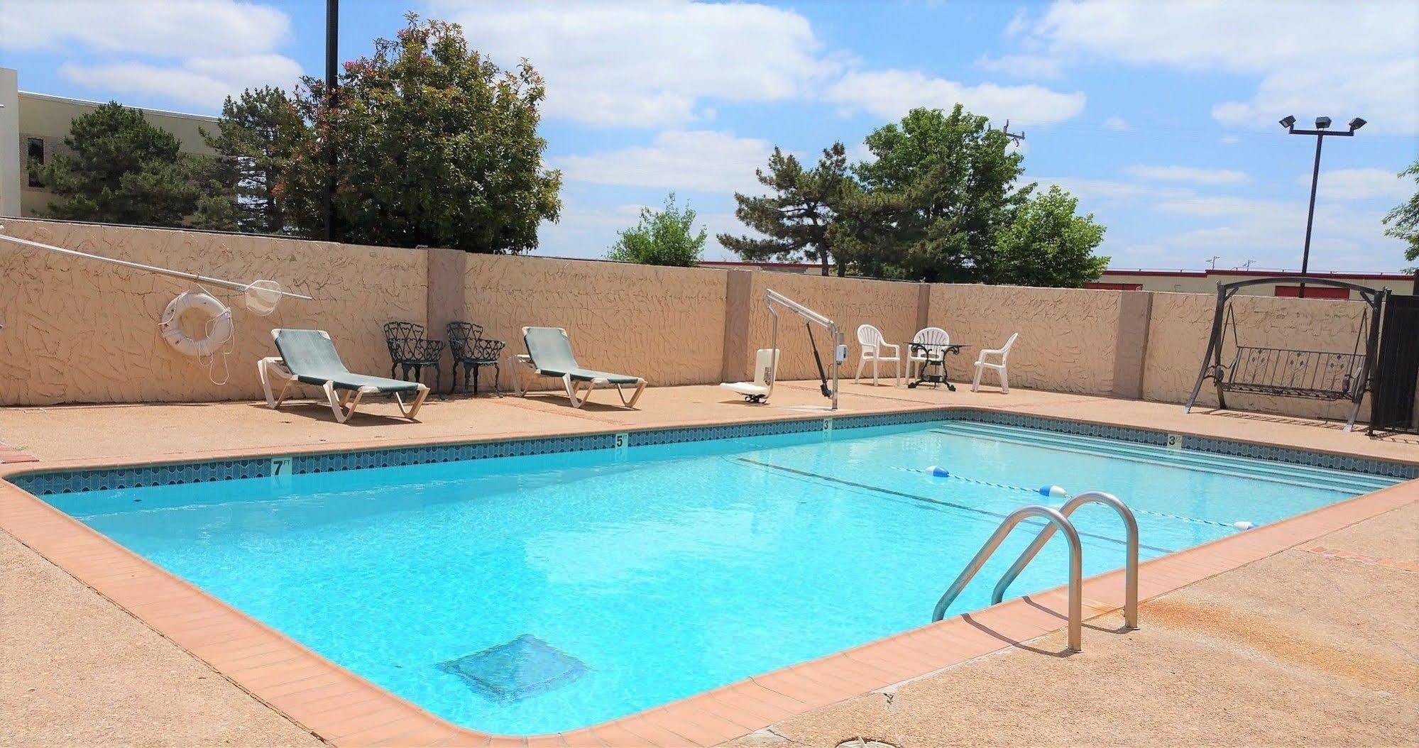Governors Suites Hotel Oklahoma City Airport Area Dış mekan fotoğraf