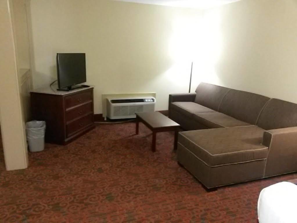 Governors Suites Hotel Oklahoma City Airport Area Dış mekan fotoğraf