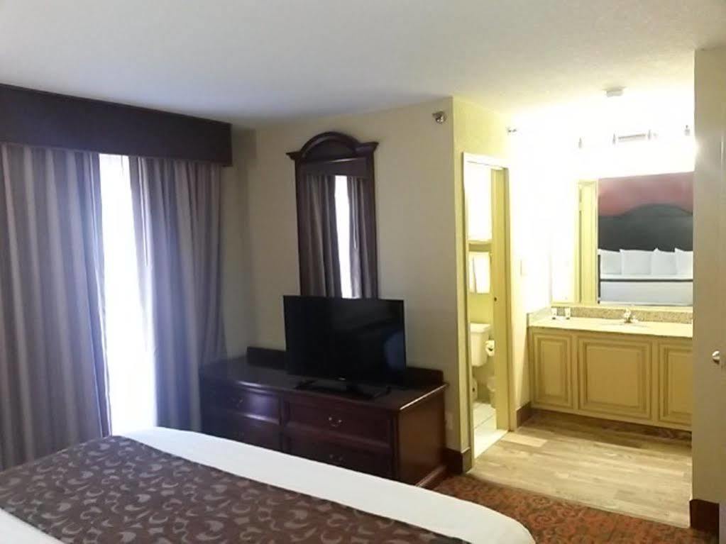 Governors Suites Hotel Oklahoma City Airport Area Dış mekan fotoğraf