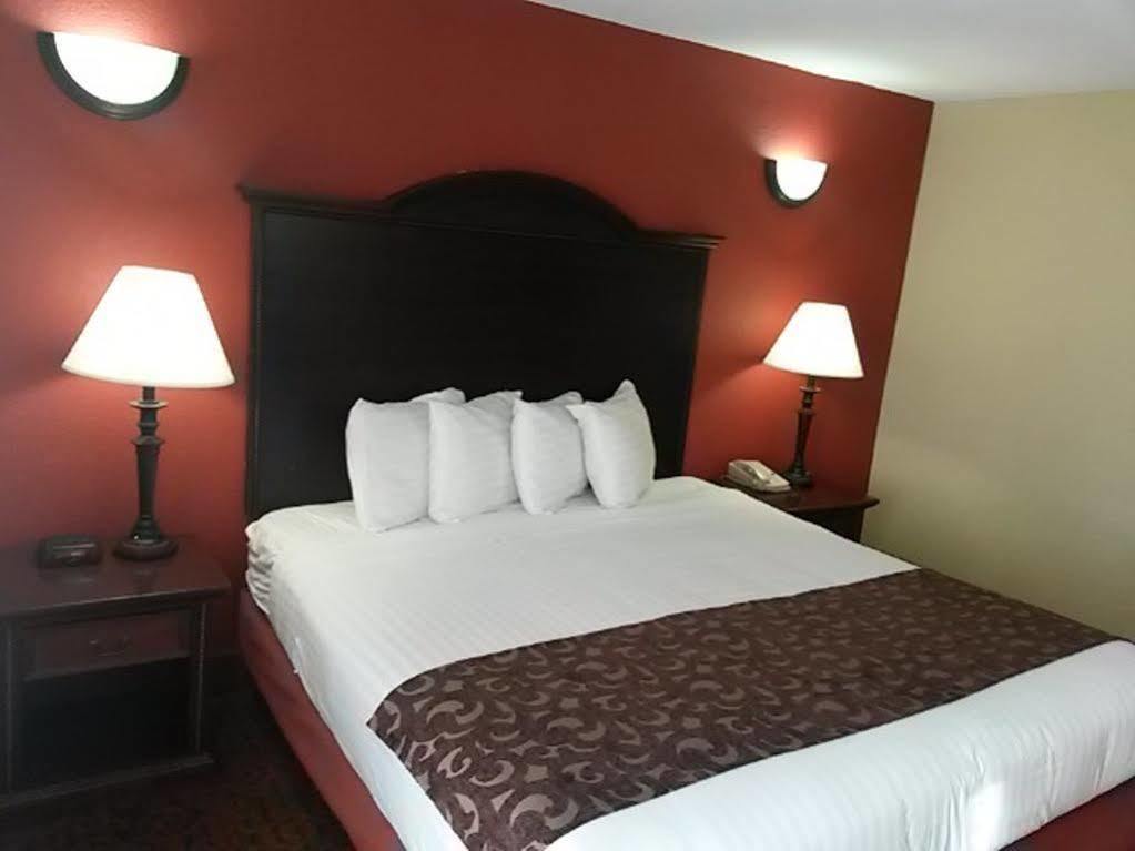 Governors Suites Hotel Oklahoma City Airport Area Dış mekan fotoğraf