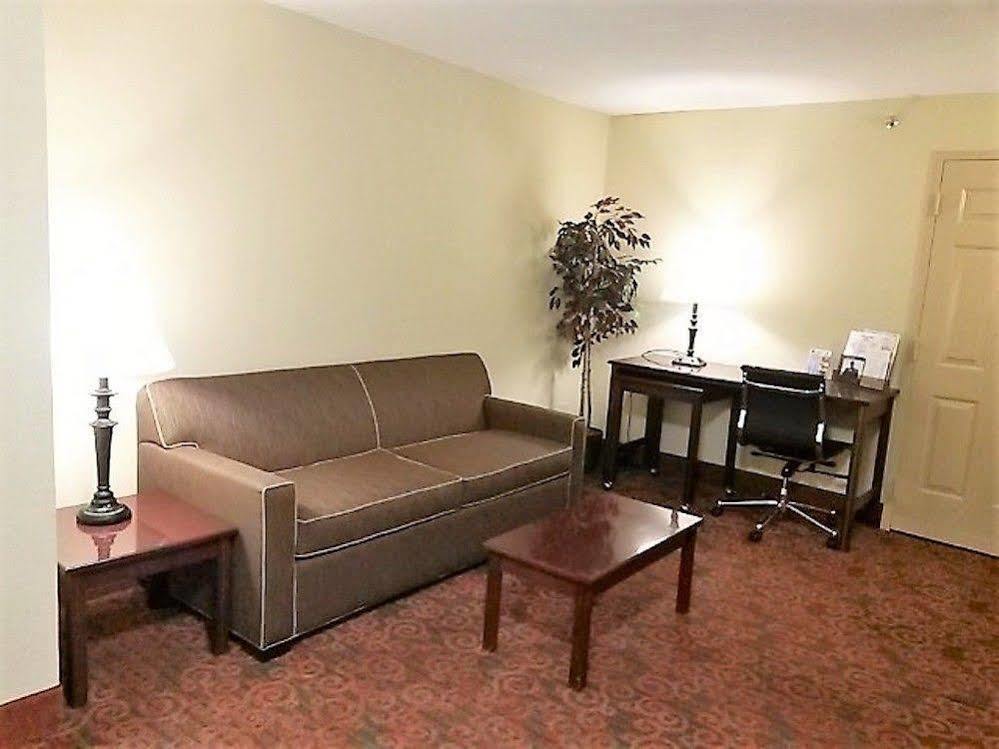 Governors Suites Hotel Oklahoma City Airport Area Dış mekan fotoğraf